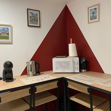 Chez Marie Et Angel Bed & Breakfast Autun Bagian luar foto